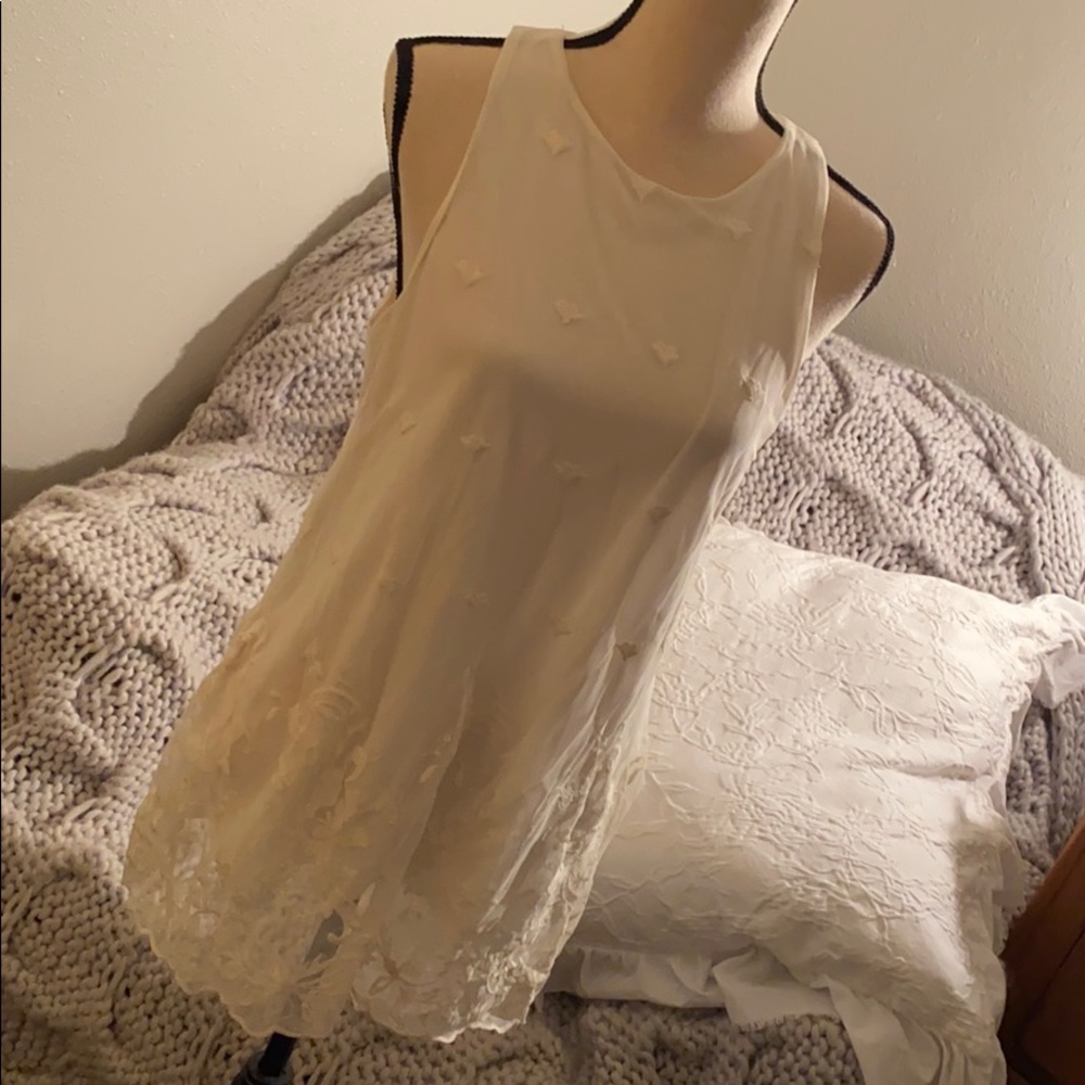 Aragon now back blouse